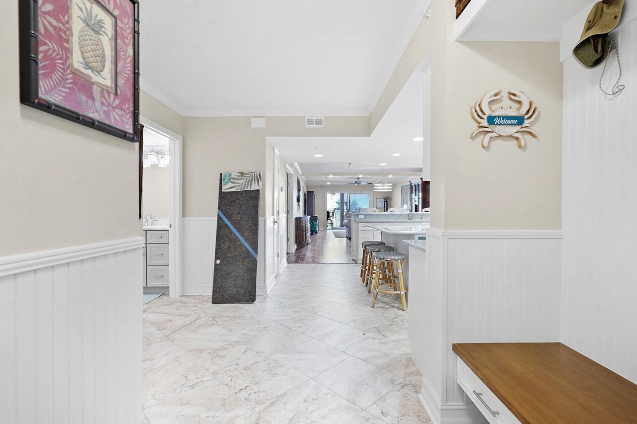 33 Comares Avenue #203 - Photo 6 of 39