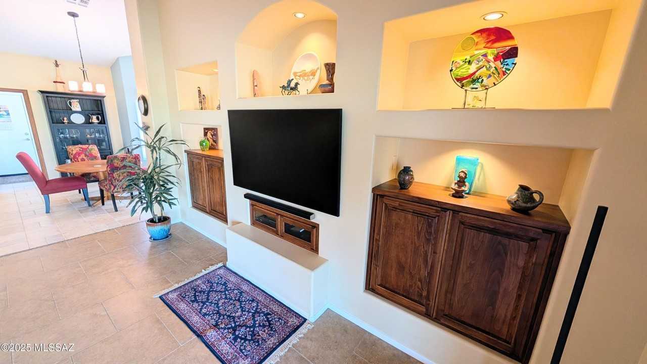 38971 South Moonwood Drive - Photo 3 of 22