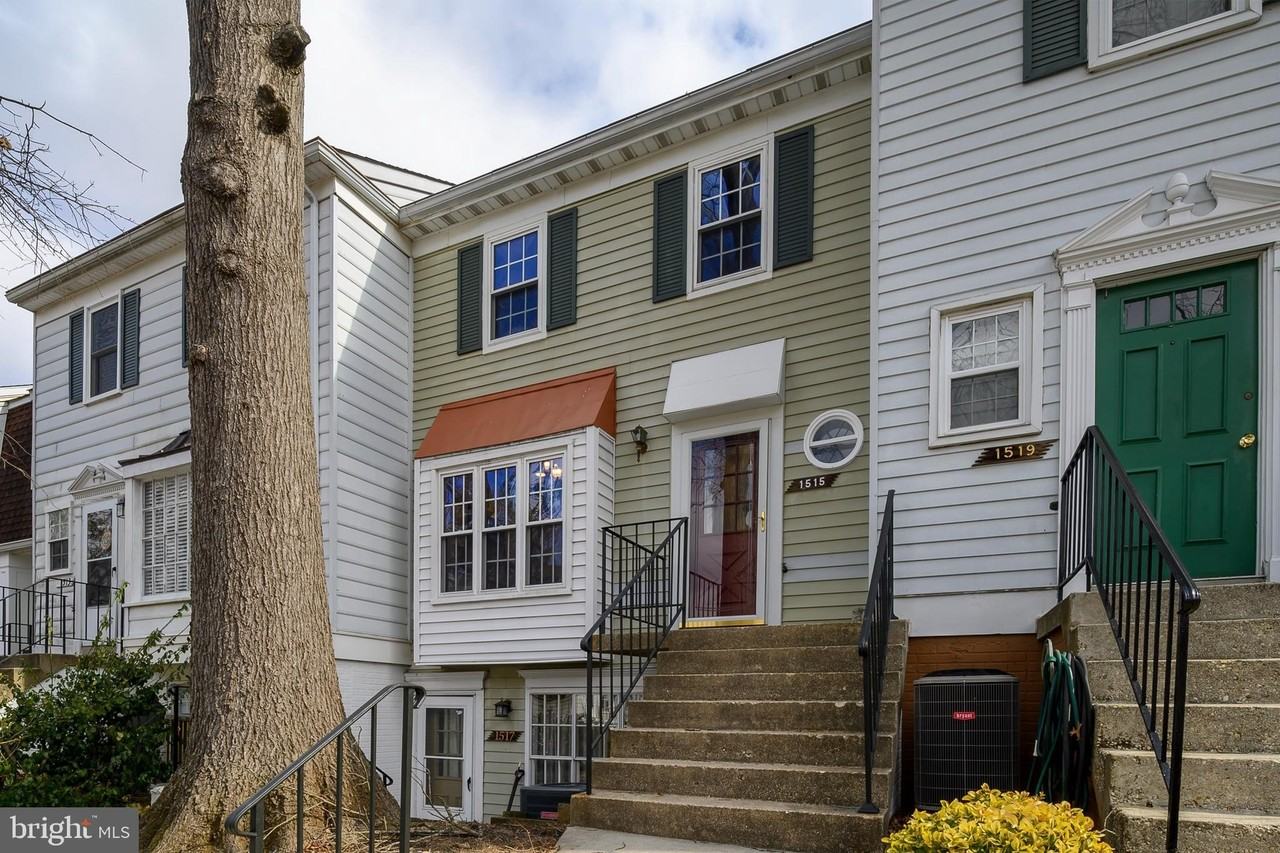 1515 Marlborough Court - Photo 2 of 23