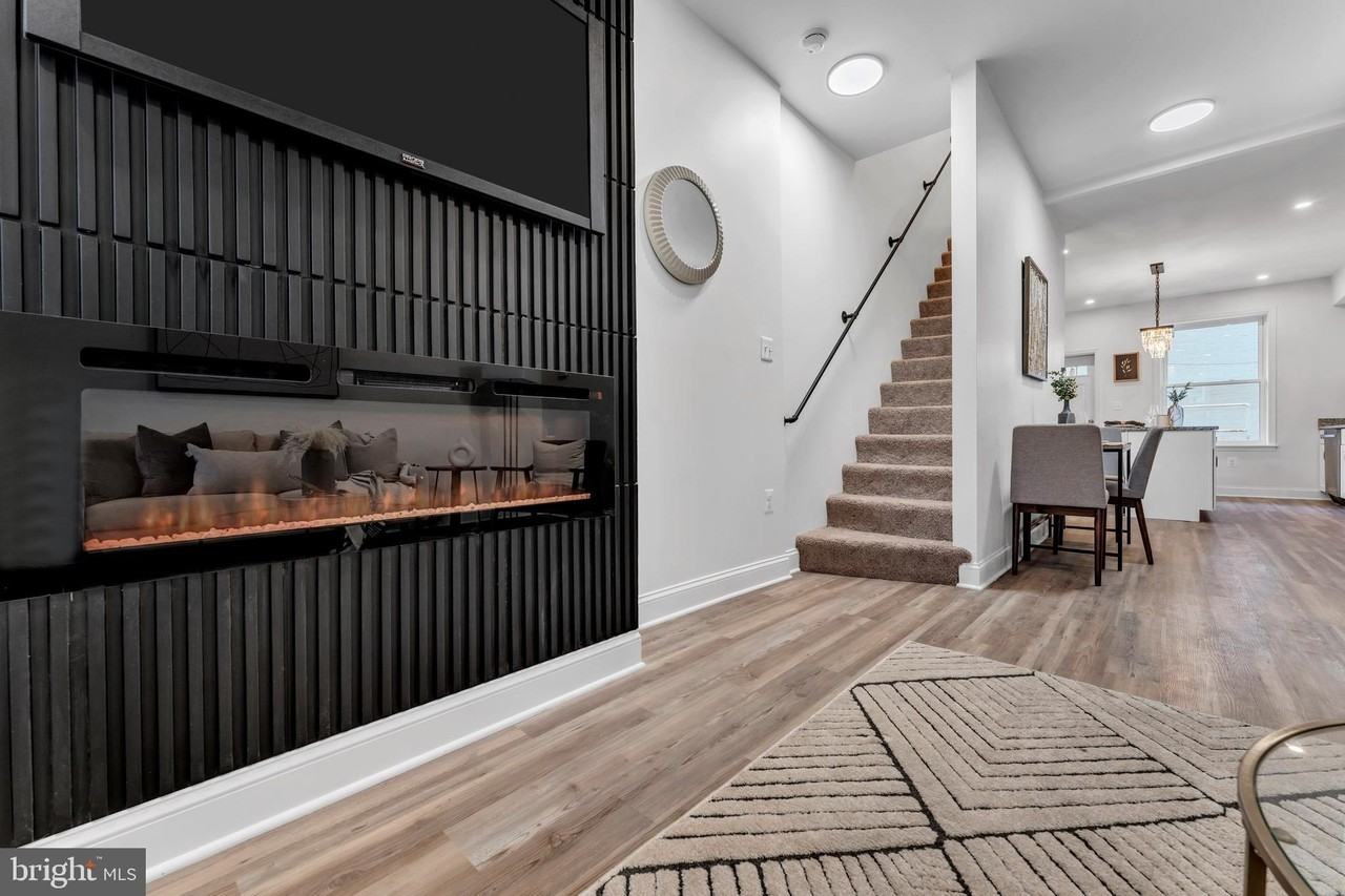 3202 Mcelderry Street - Photo 4 of 23