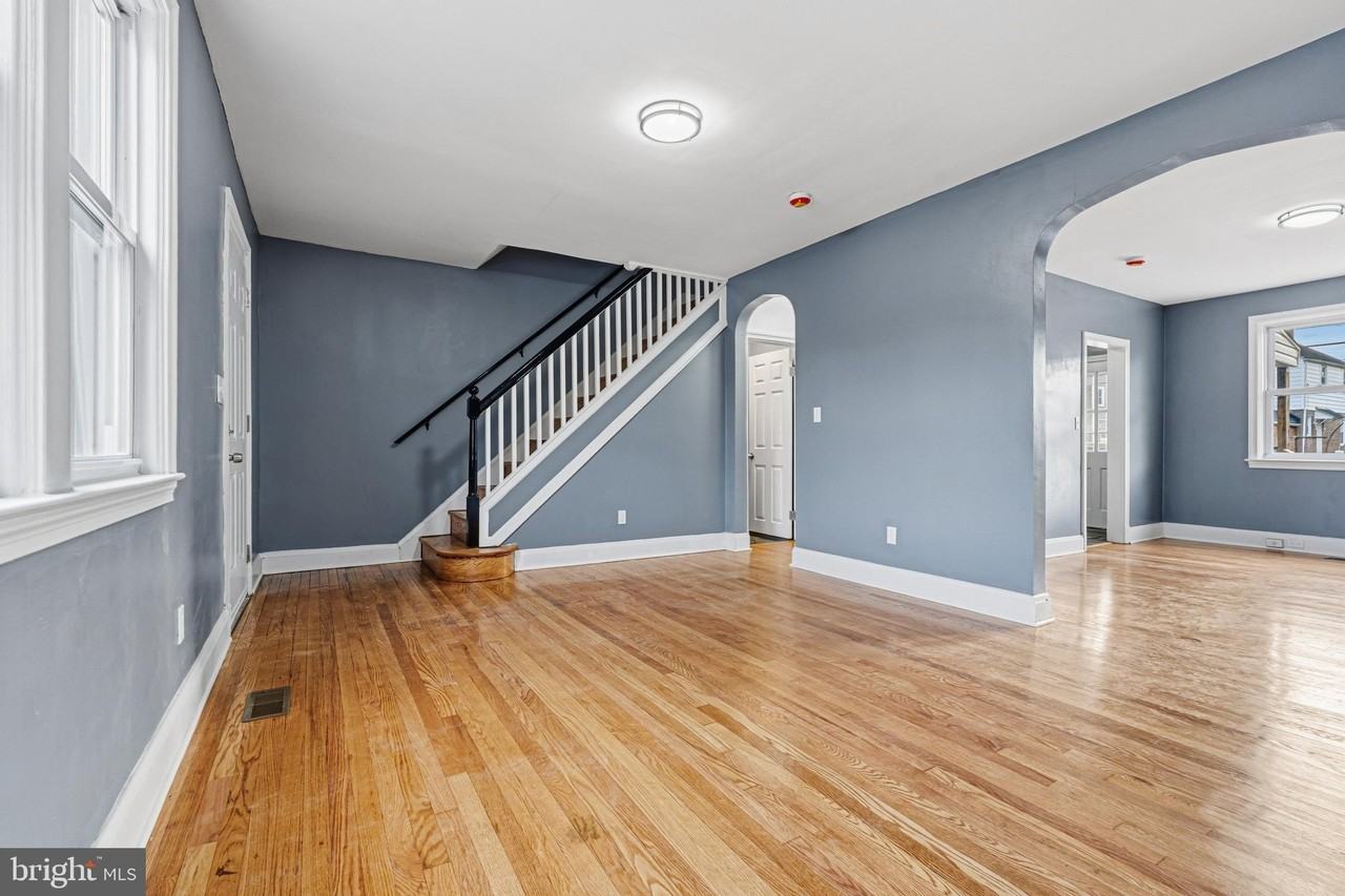 2410 Keyway - Photo 5 of 34