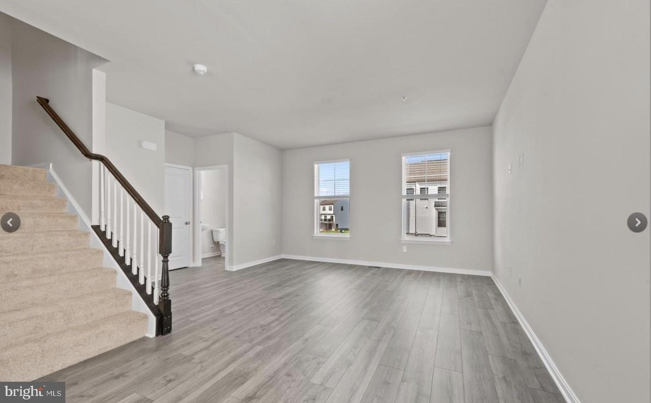 329 Ensemble Way - Photo 4 of 20