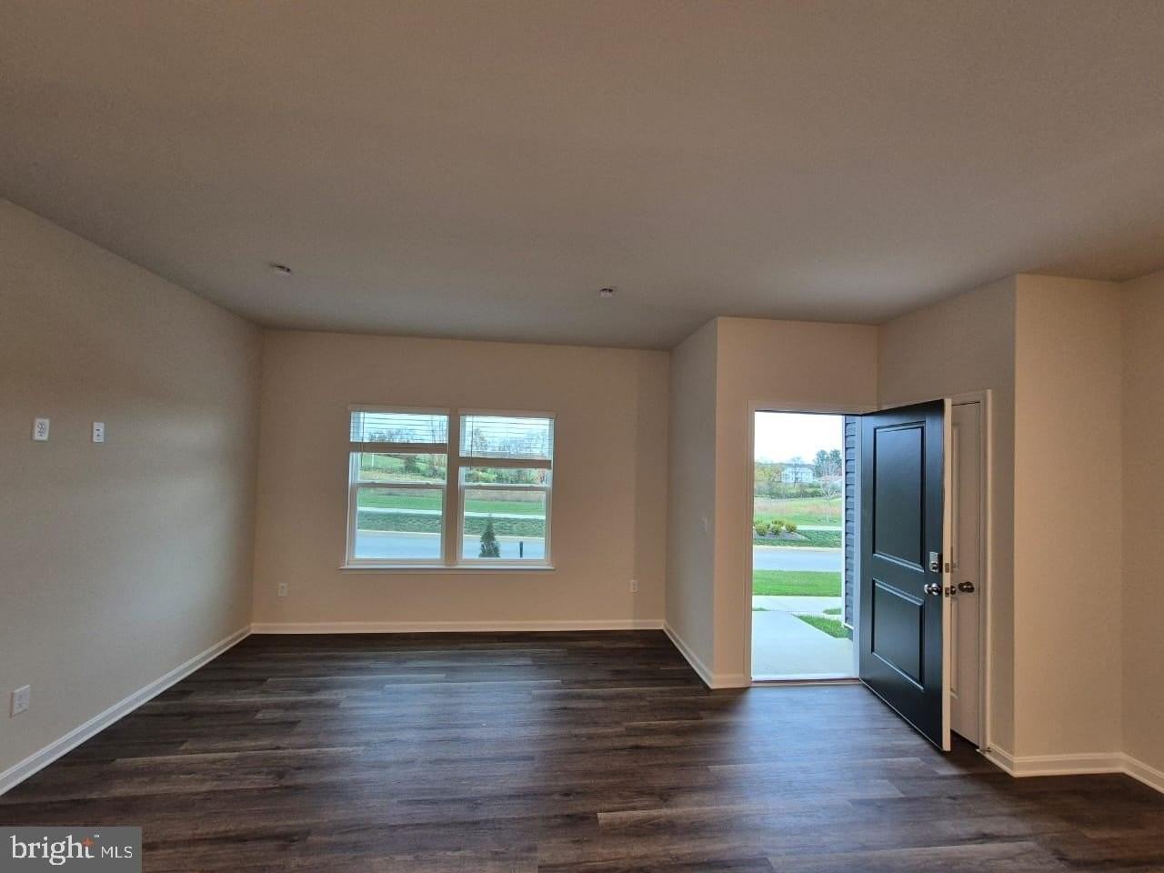 141 Tigney Drive - Photo 5 of 38