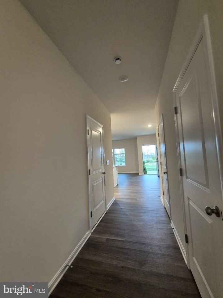 141 Tigney Drive - Photo 7 of 38