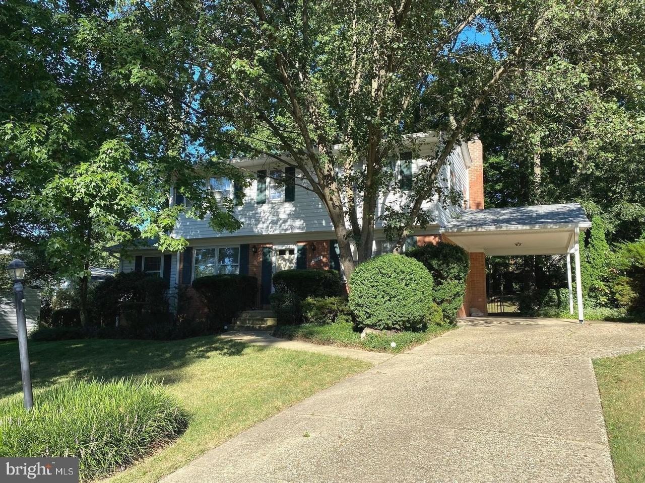 6731 Bellamy Avenue - Photo 2 of 19