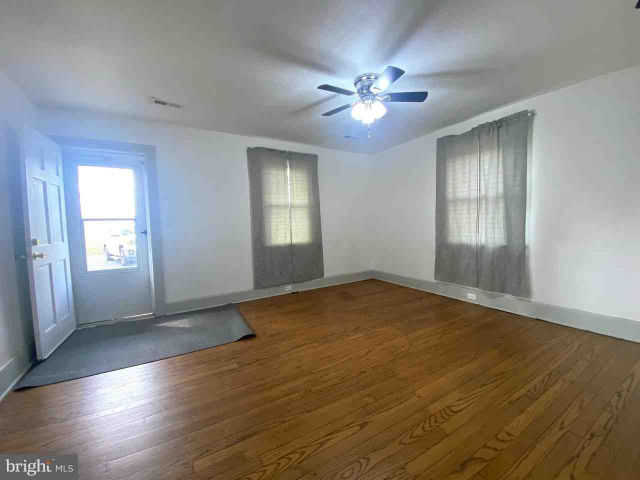 1601 North Seminole Trail - Photo 2 of 10