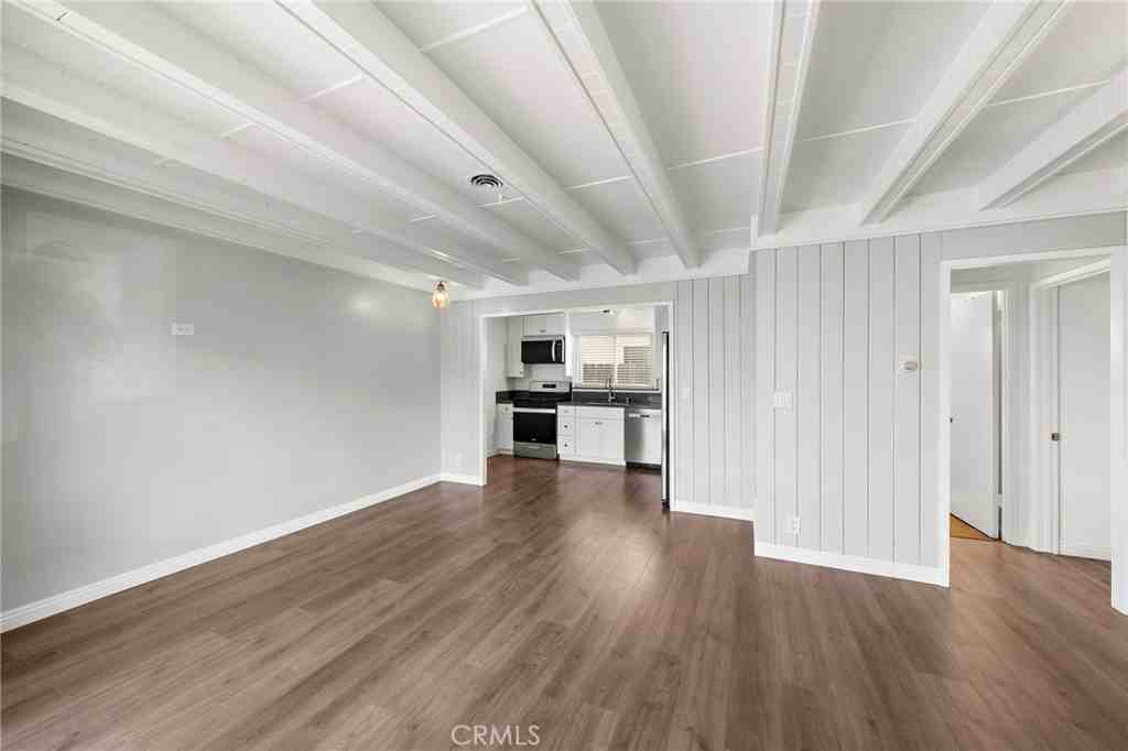 3212 2nd Avenue - Photo 5 of 24