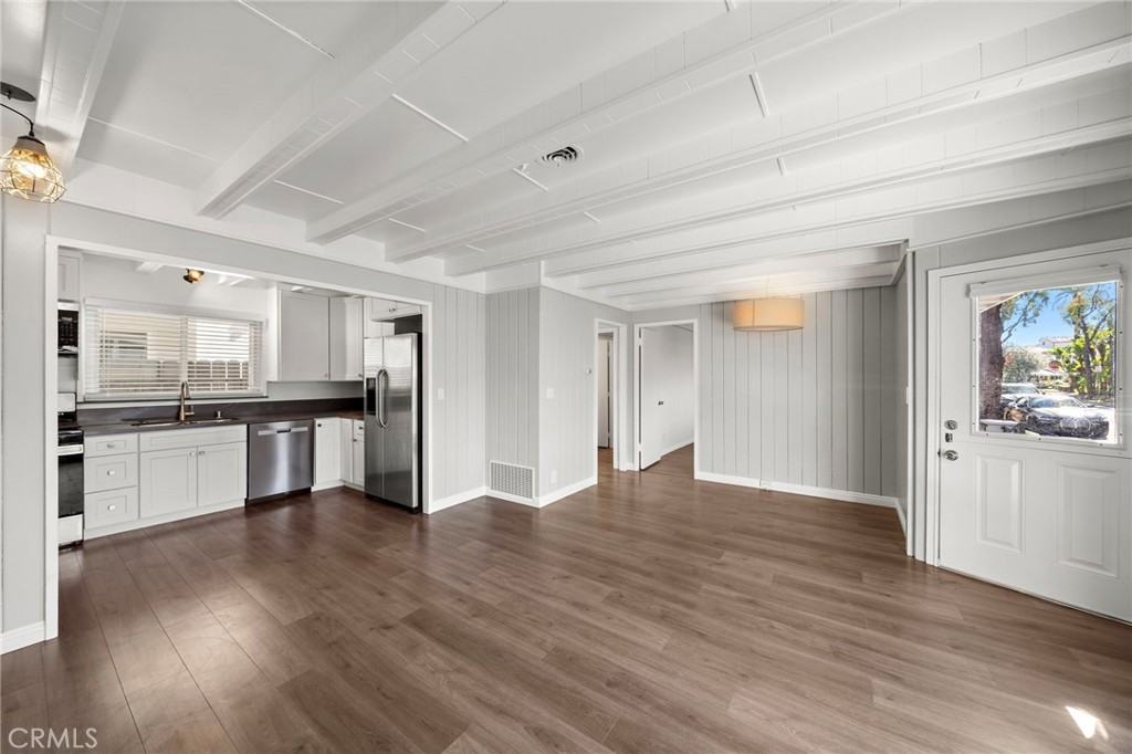 3212 2nd Avenue - Photo 7 of 24