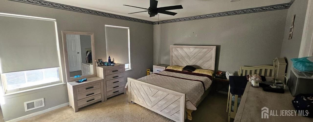 214 Gambocz Court - Photo 7 of 13