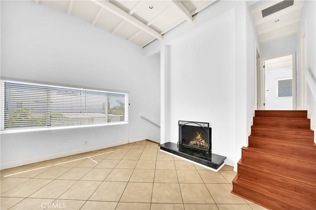 500 Larkspur Avenue - Photo 5 of 25