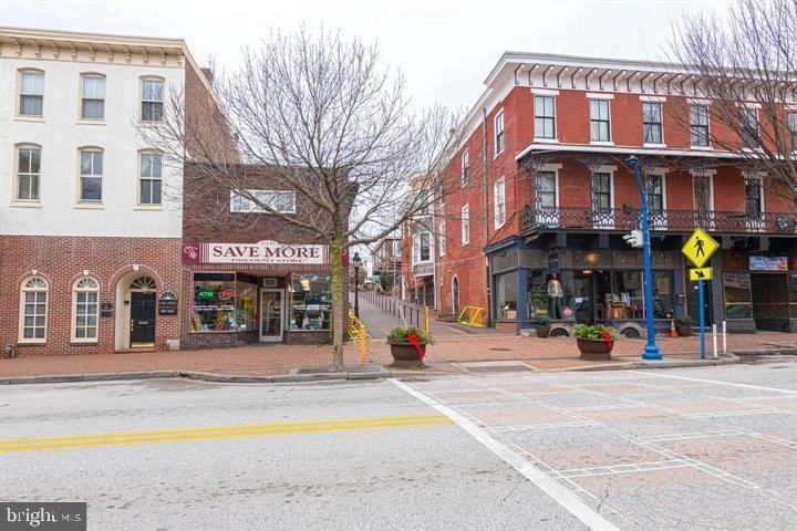 215 Bridge Street - Photo 2 of 33