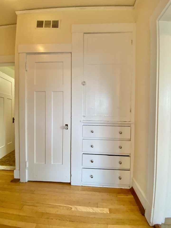 St Florence Apartments - Photo 7 of 50