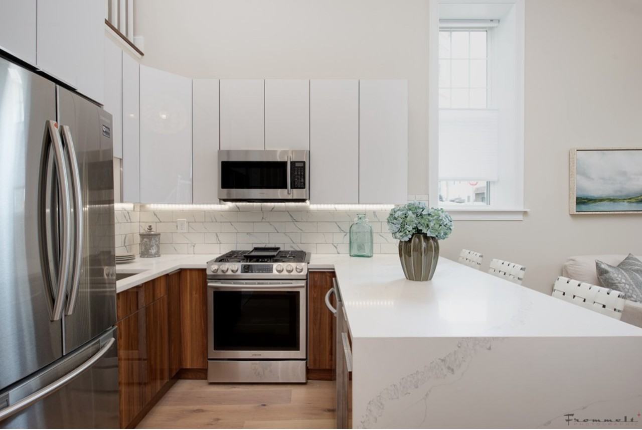 80 Cottage St #1 - Photo 3 of 16