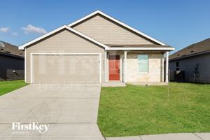 featured image of 3921 Far Horizon