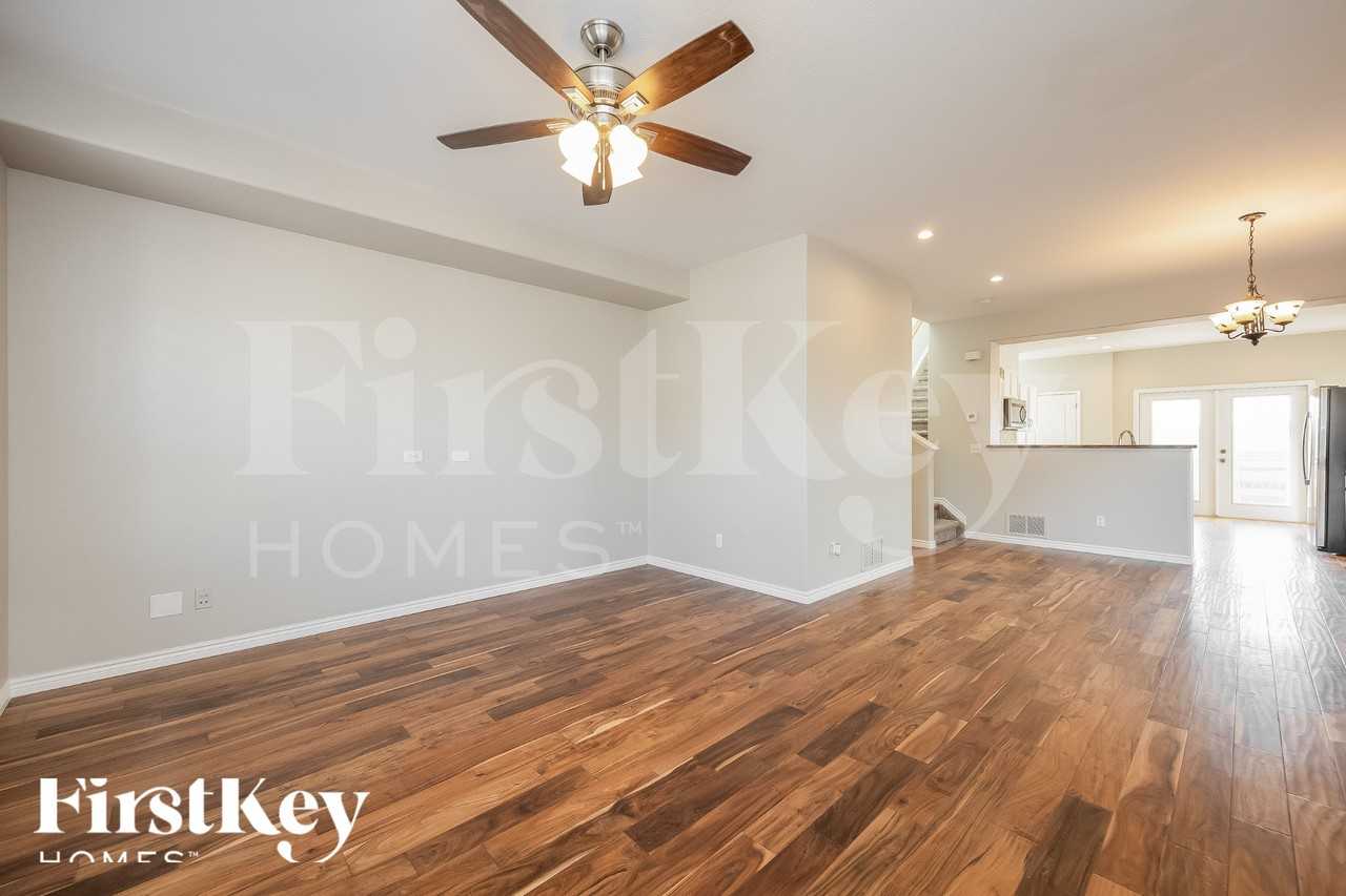 6419 Silverwind Cir - Photo 2 of 16