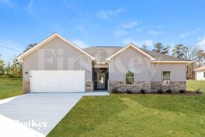 featured image of 141 Lakewood Ln