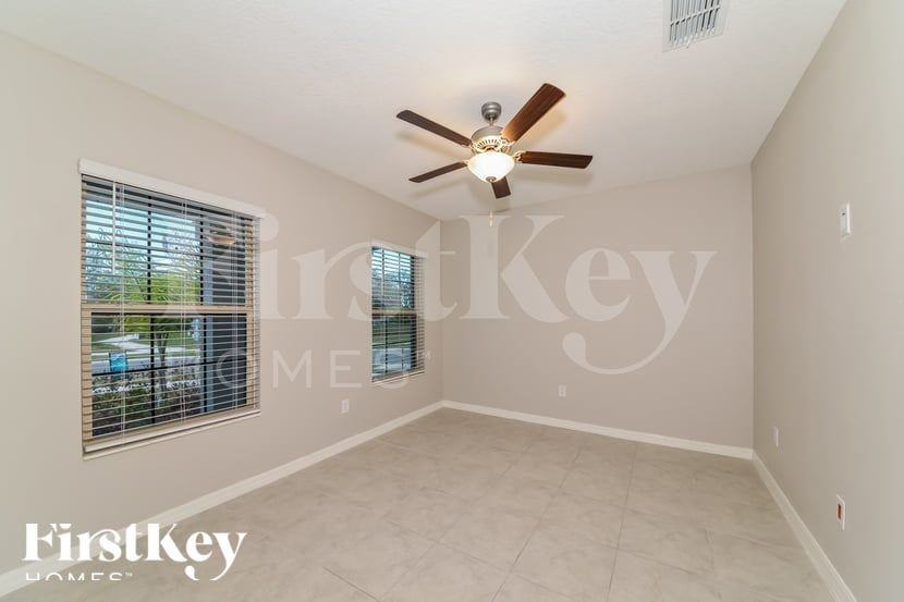 806 Timeless Moss Drive - Photo 3 of 15