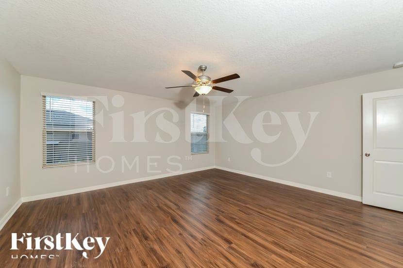 806 Timeless Moss Drive - Photo 7 of 15