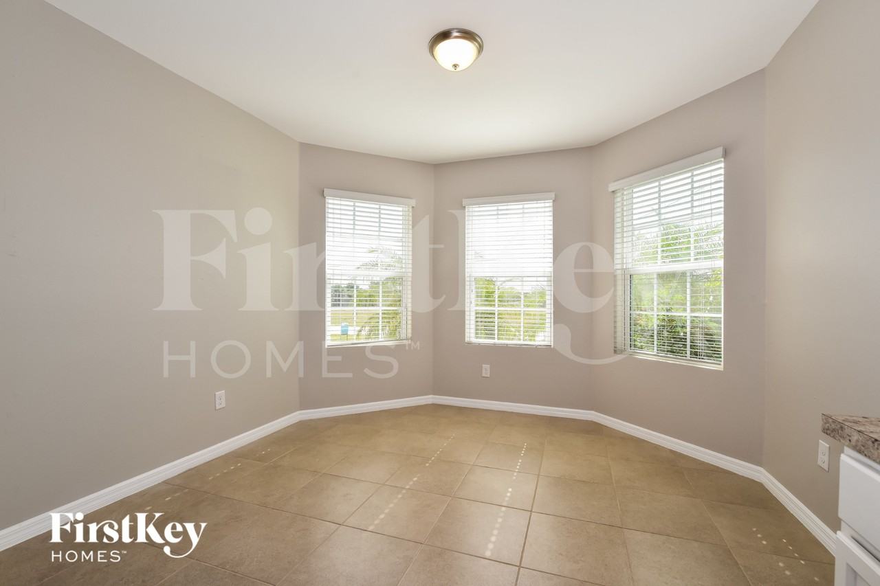 2235 Northwest 6th Terrace - Photo 6 of 15