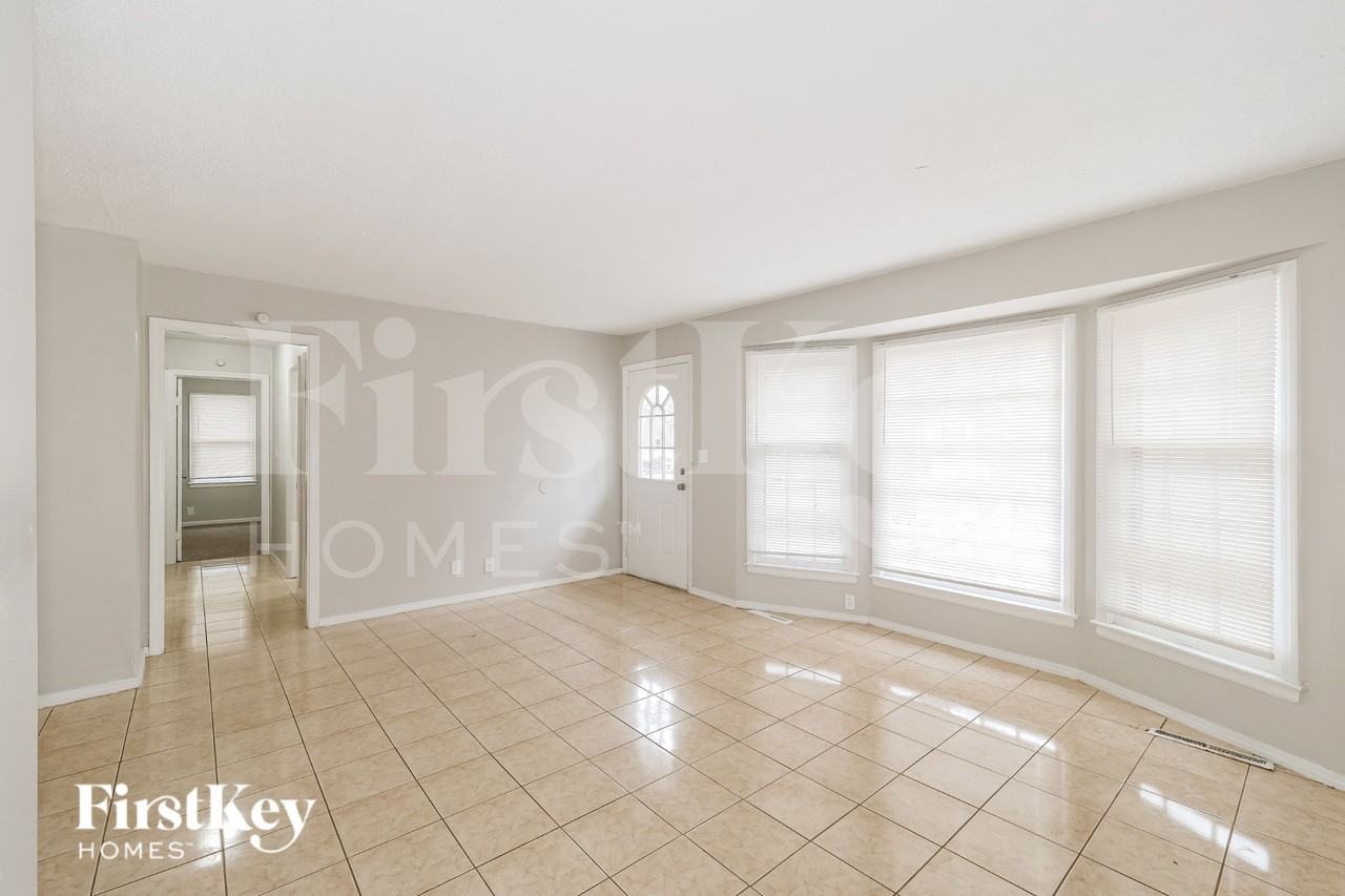 6217 E 95th Ter - Photo 4 of 19