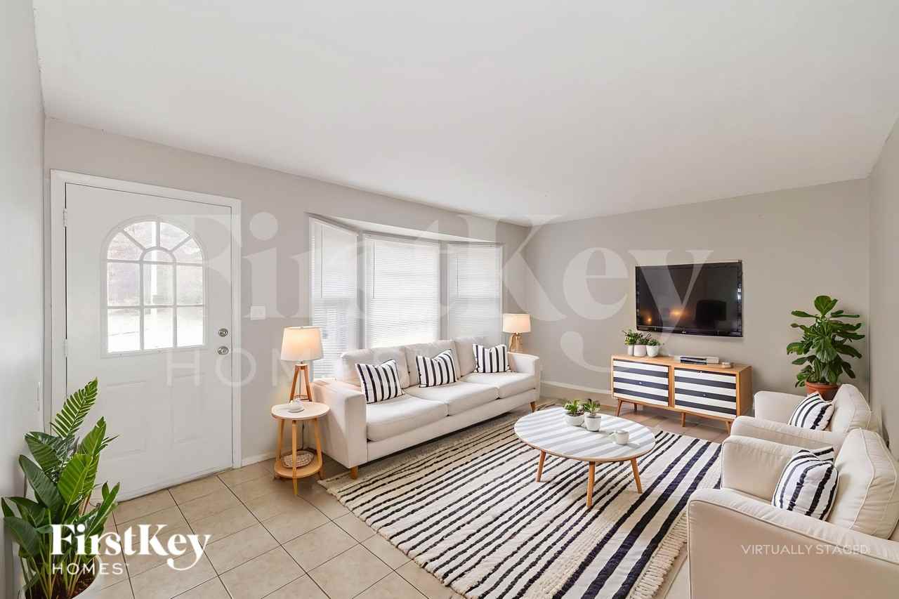 6217 E 95th Ter - Photo 6 of 19