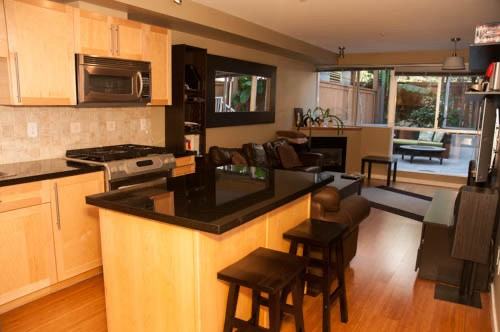 122 Second St E - Photo 5 of 16