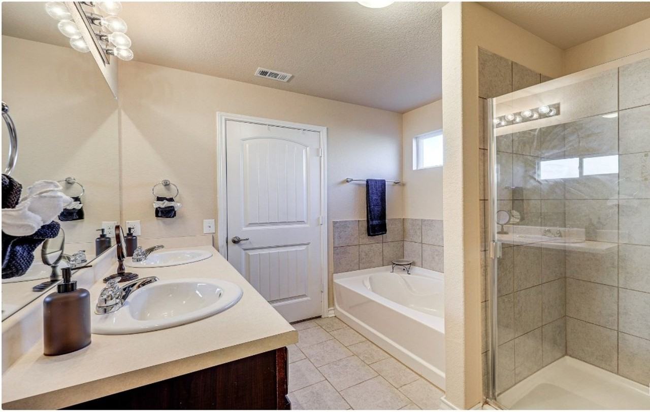 11723 Faldo Way - Photo 5 of 12