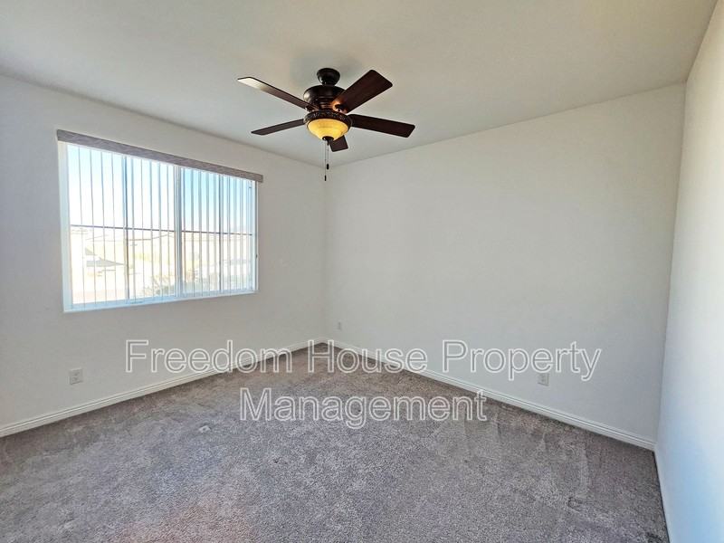 3543 E Wallowa Dr - Photo 7 of 43