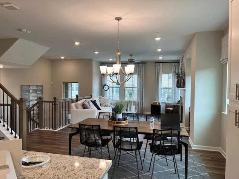 209 Commons Avenue - Photo 2 of 14