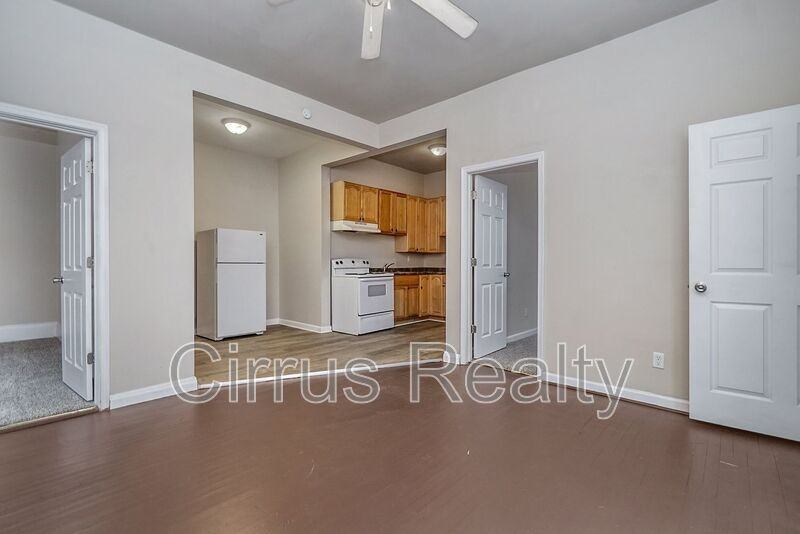 301 Cedar Street #3 - Photo 6 of 17