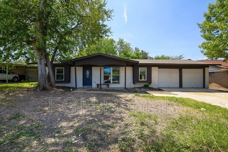 4218 Mabuni Drive - Photo 2 of 13