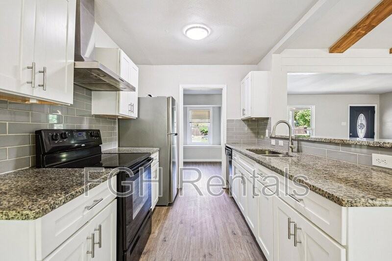 4218 Mabuni Drive - Photo 5 of 13