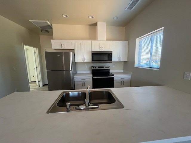 284 Keffer Lane #B - Photo 6 of 10