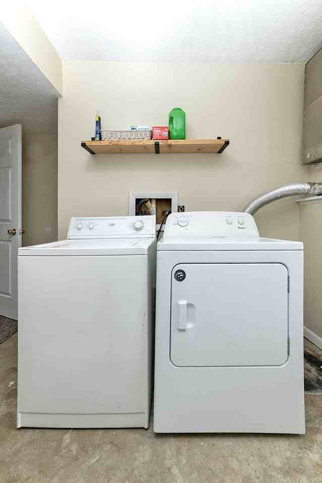 1540 Burcham Drive - Photo 2 of 23