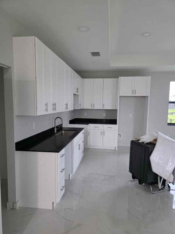 1324 Northeast 18th Terrace - Photo 4 of 5