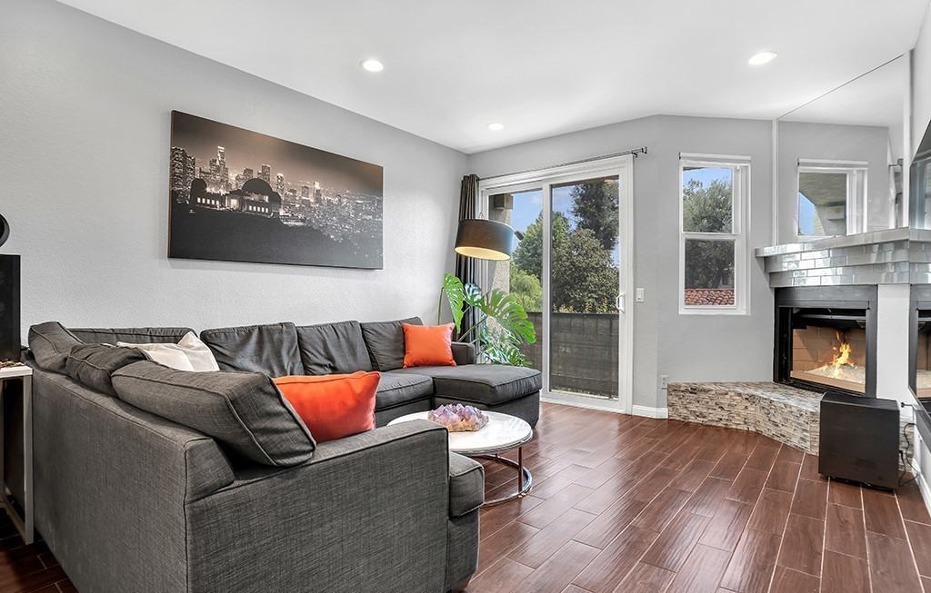 6323 Reseda Blvd #39 - Photo 2 of 10