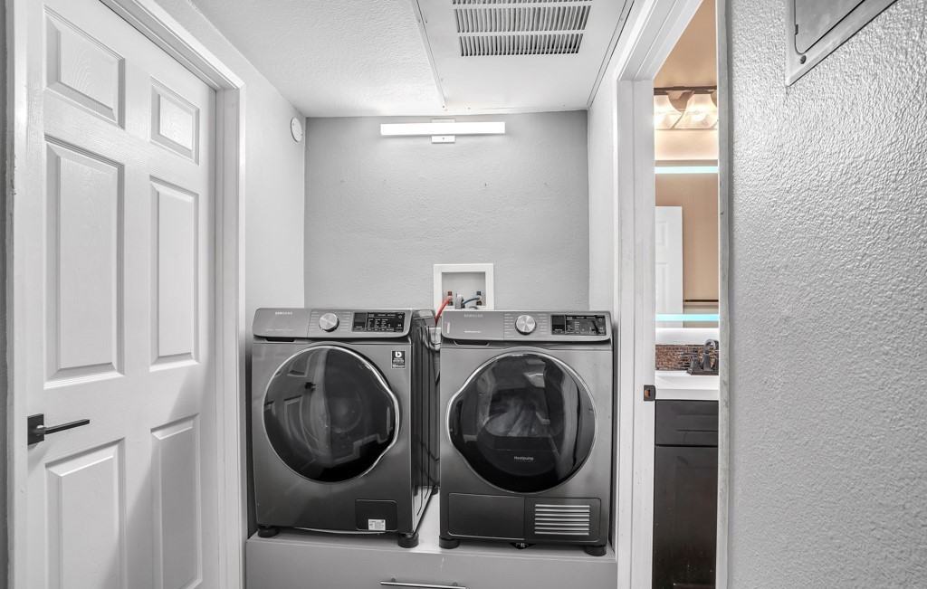 6323 Reseda Blvd #39 - Photo 7 of 10