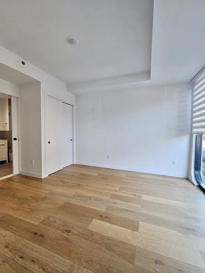 3018 14Th St - Photo 6 of 7