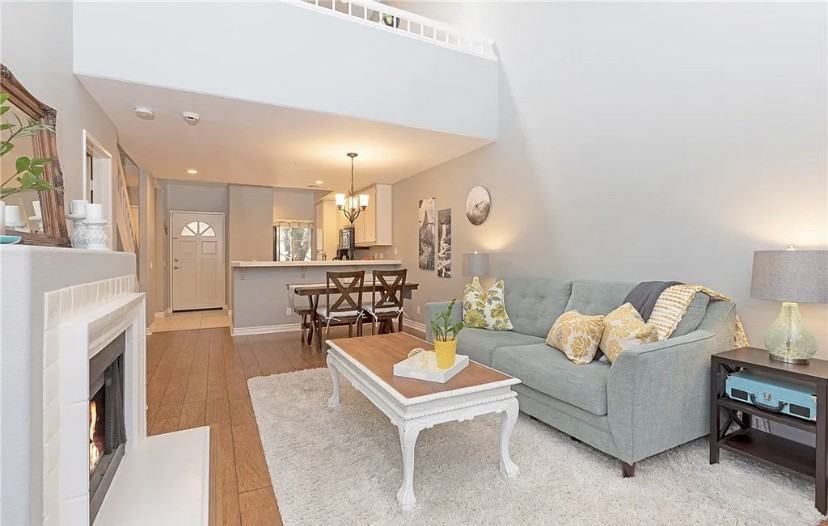 2960 Champion Way - Photo 3 of 13