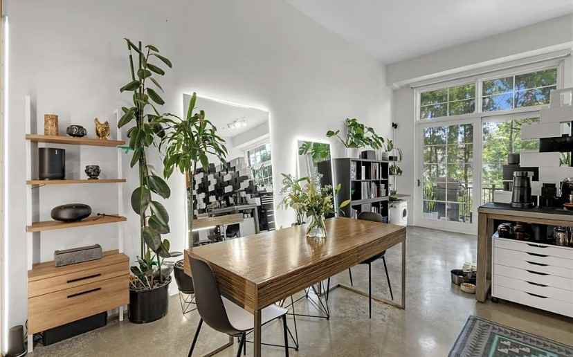 1100 E 3Rd St - Photo 5 of 13