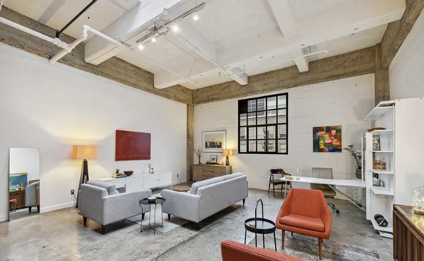 247 4Th St - Photo 4 of 11