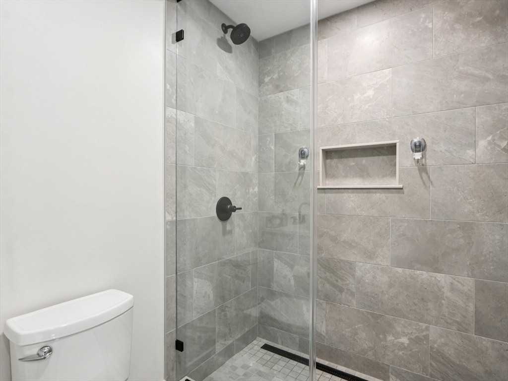 62 Foundry Street - Photo 4 of 13