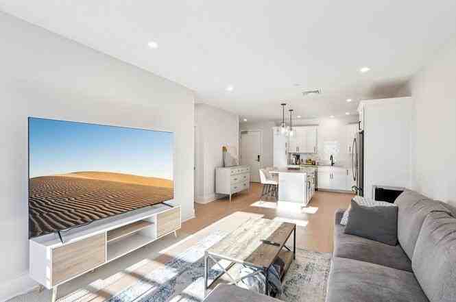 62 Foundry Street - Photo 7 of 13