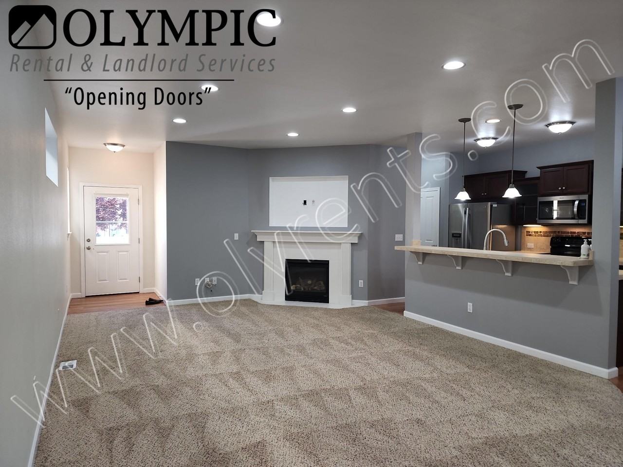 7639 Denali Avenue Northeast - Photo 4 of 23