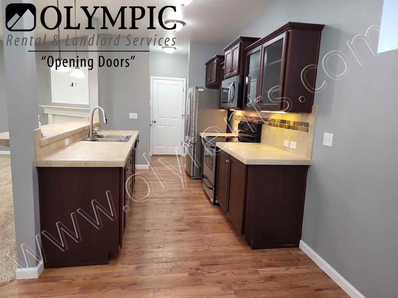 7639 Denali Avenue Northeast - Photo 5 of 23