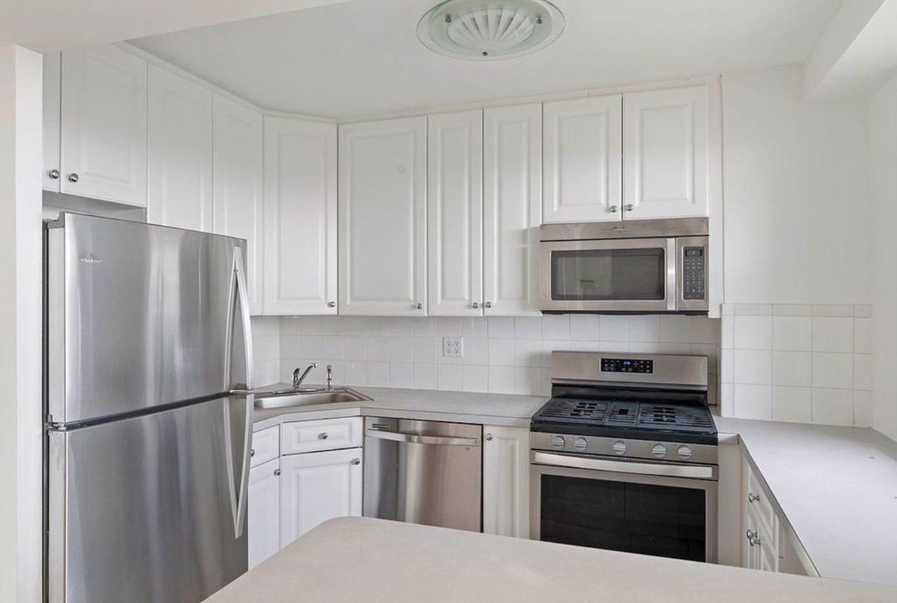 5900 Arlington Avenue #606 - Photo 2 of 7