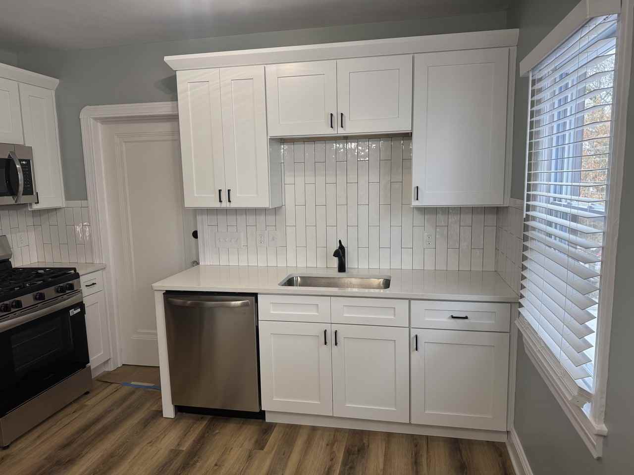 2258 Northland Avenue #UP - Photo 4 of 19