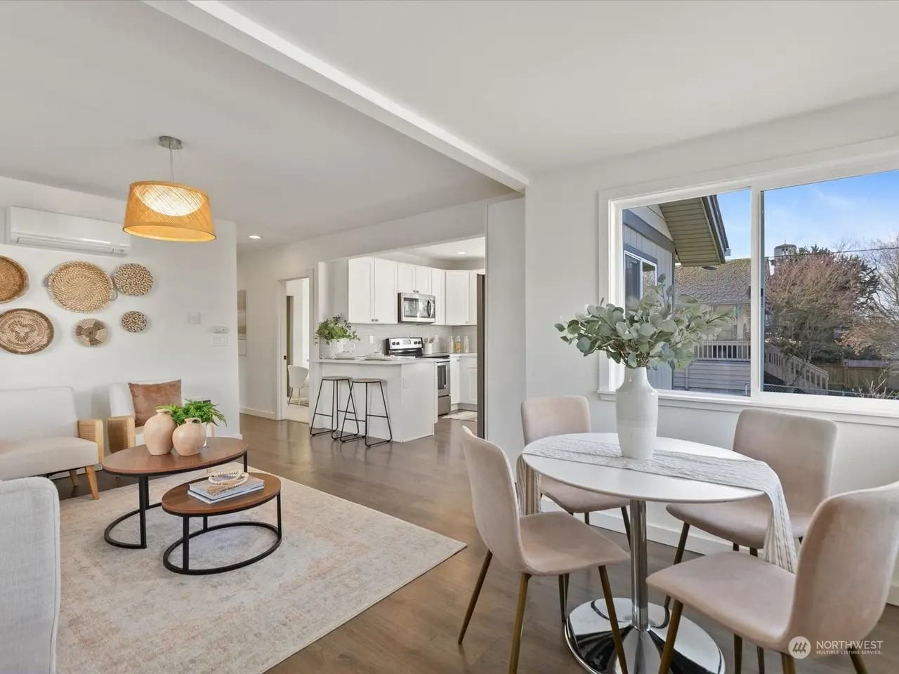 9424 20th Ave Sw #NA - Photo 5 of 32