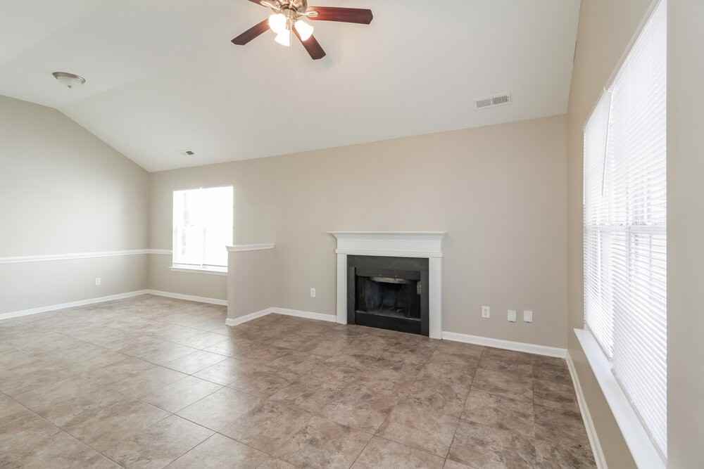 3222 Reid Brook Lane - Photo 4 of 16