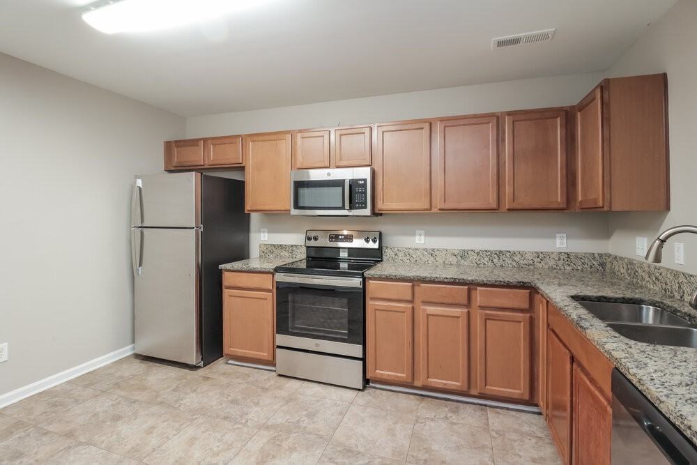 3222 Reid Brook Lane - Photo 6 of 16